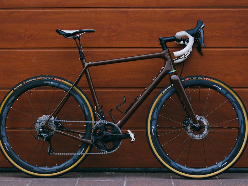 Mountain Bike (Specialized Rockhopper) - product photo